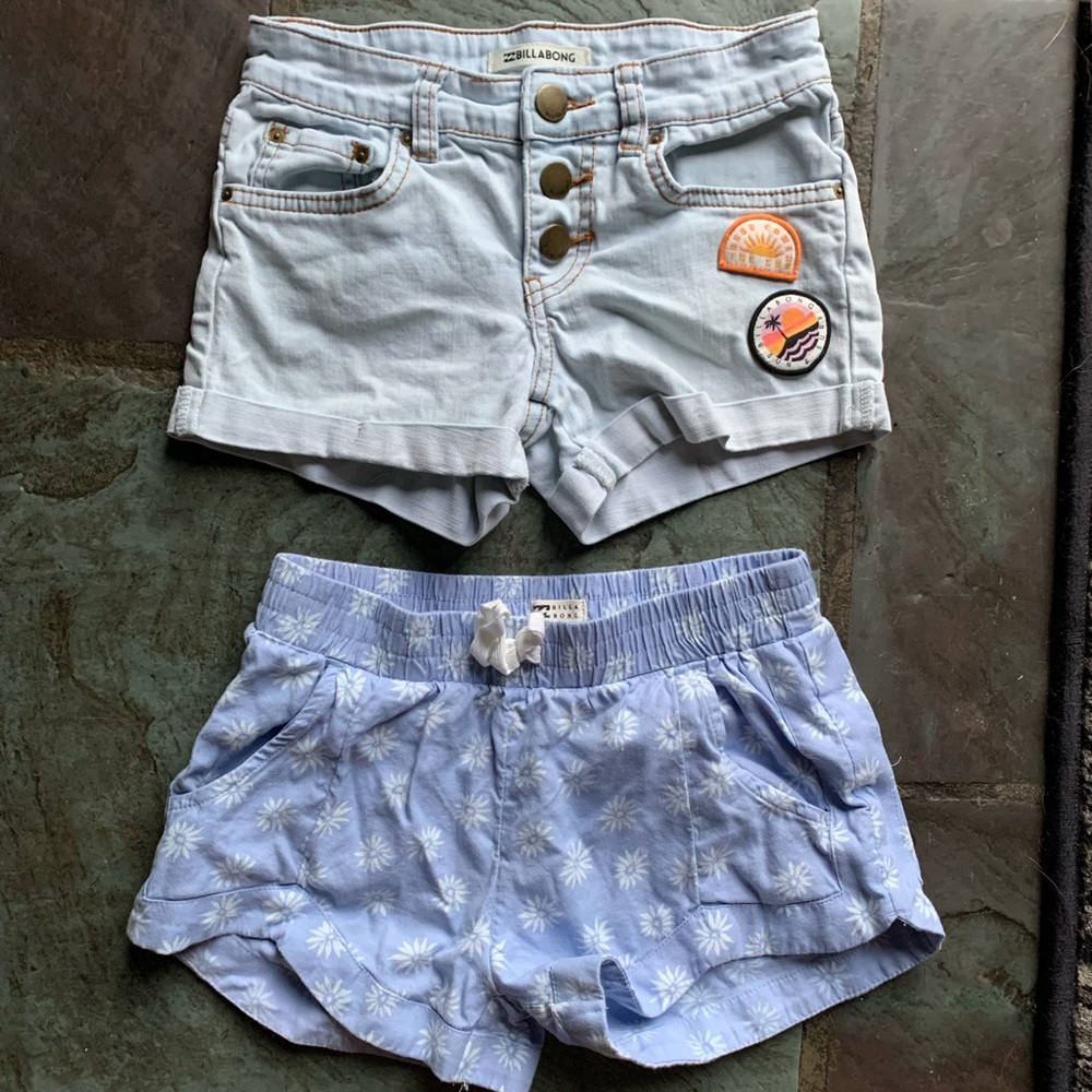 Lot of 2 Girls Sz M Billabong Shorts